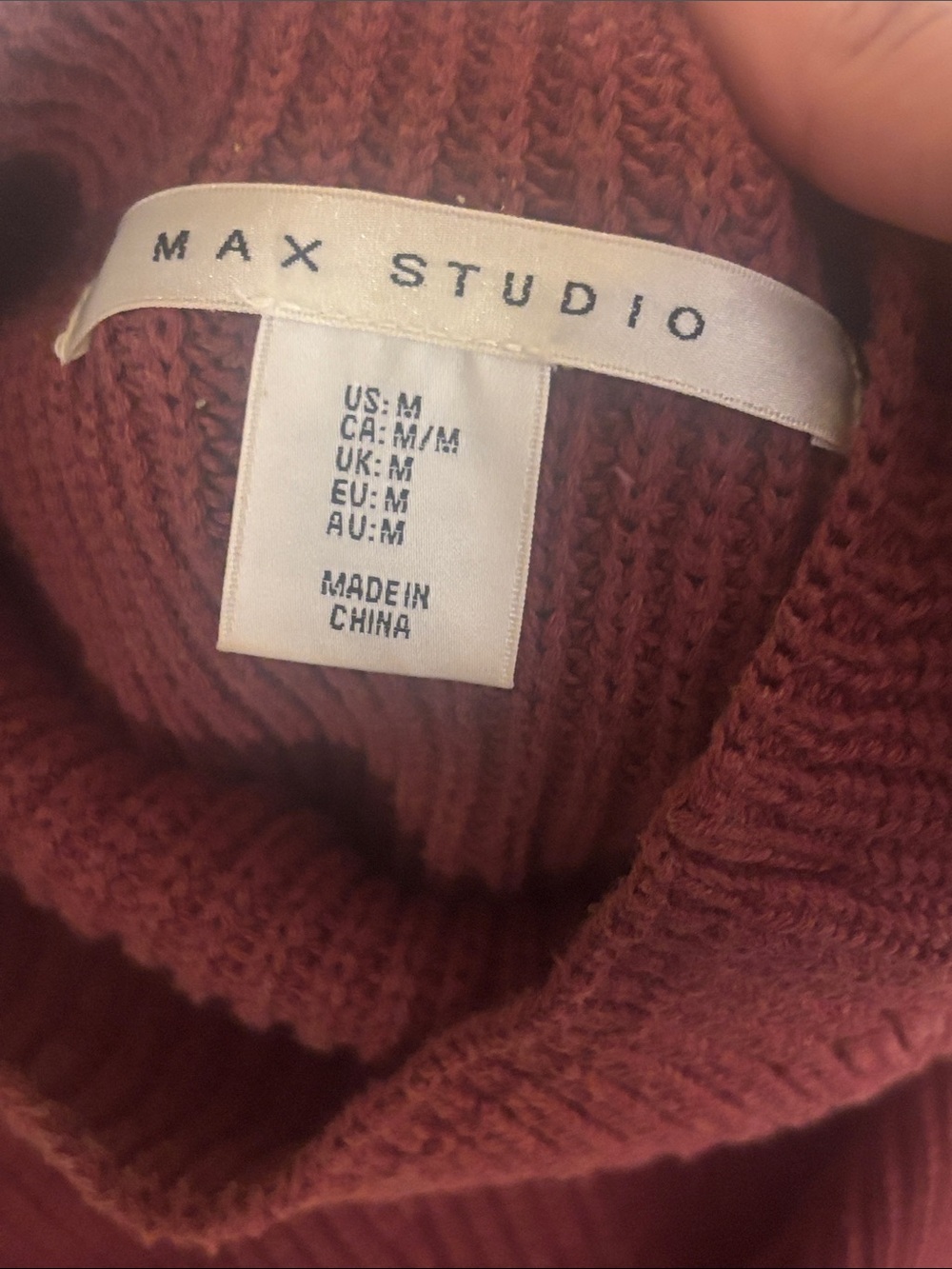 Max Studio Ribbed Sleeveless Tank Top in Rust - Picture 3 of 4